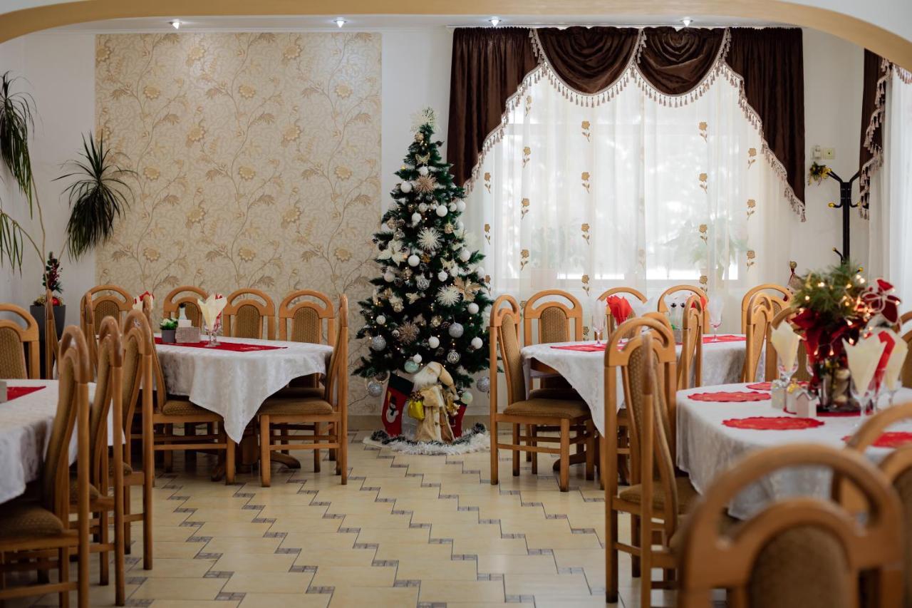 Pensiunea Valurile Bistritei Vatra Dornei Esterno foto