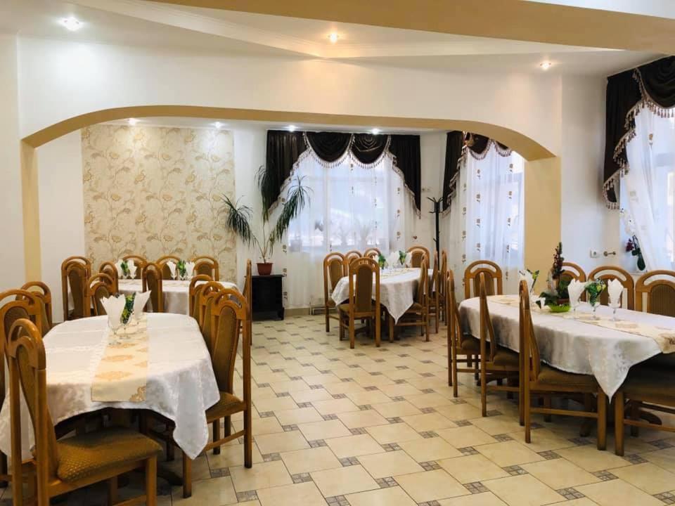 Pensiunea Valurile Bistritei Vatra Dornei Esterno foto